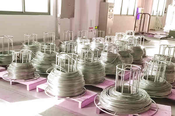 鍍鋅鐵和鍍錫鐵:誰才是金屬界的“防護王者”?